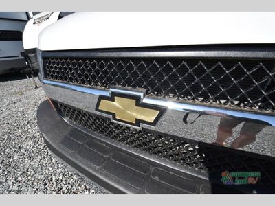 2024 Thor Motor Coach Four Winds — photo 18 view