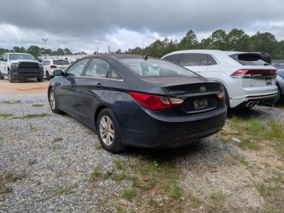 2013 Hyundai Sonata - Photo 2