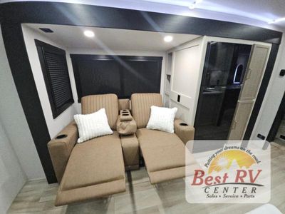 2025 Forest River RV Wildwood Heritage Glen - Photo 15