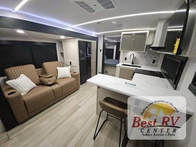 2025 Forest River RV Wildwood Heritage Glen - Photo 11