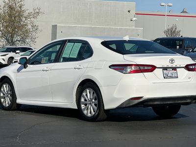 2019 Toyota Camry - Photo 7