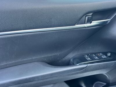 2019 Toyota Camry - Photo 12