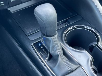 2019 Toyota Camry - Photo 21