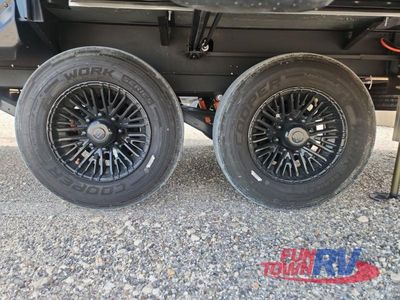 2026 Brinkley Model Z - Photo 14