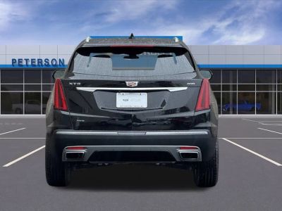 2025 Cadillac XT5 — detail view