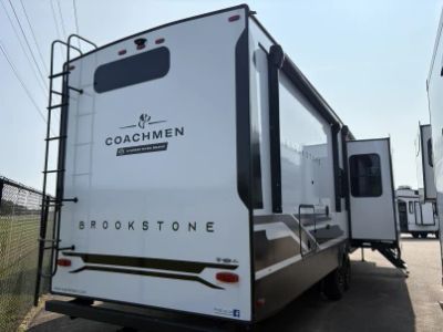 2025 Coachmen Brookstone - Photo 4
