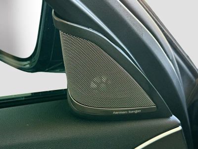 2023 BMW 5 Series — photo 19 view