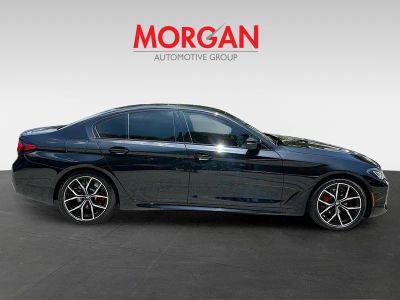 2023 BMW 5 Series — photo 8 view