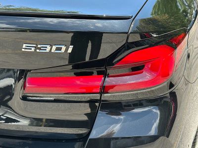 2023 BMW 5 Series — photo 33 view