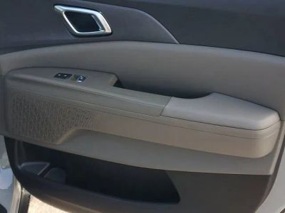 2026 Kia Carnival Hybrid — photo 35 view