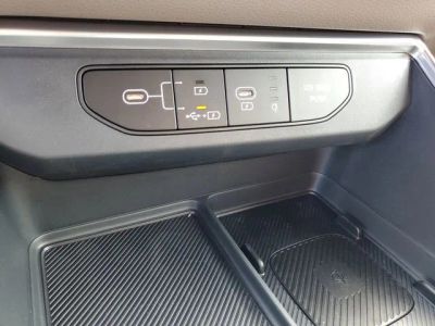 2026 Kia Carnival Hybrid — photo 19 view