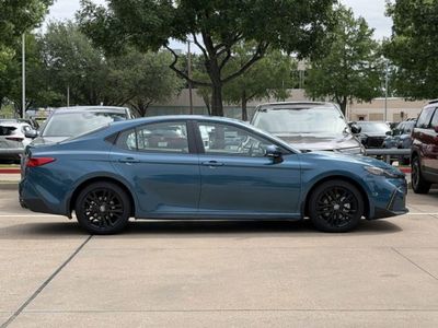 2026 Toyota Camry - Photo 3