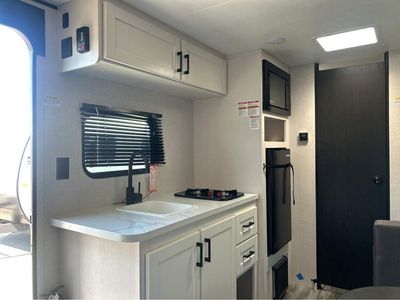 2026 Jayco Jay Flight SLX - Photo 10