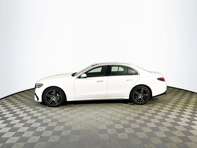 2026 Mercedes-Benz E-Class - Photo 4