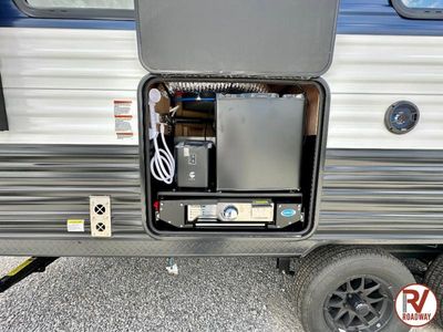 2025 Forest River RV Cherokee Grey Wolf - Photo 9