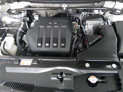 2024 Mitsubishi Eclipse Cross - Photo 9
