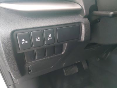 2024 Mitsubishi Eclipse Cross - Photo 13