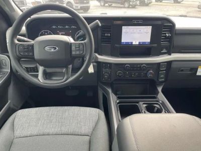 2026 Ford F-350SD - Photo 4