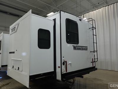 2026 Winnebago Thrive - Photo 3