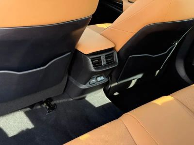 2024 Lexus ES — photo 25 view