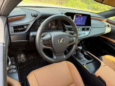 2024 Lexus ES — rear three-quarter view