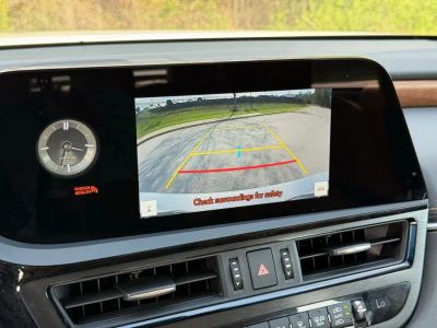2024 Lexus ES — photo 34 view