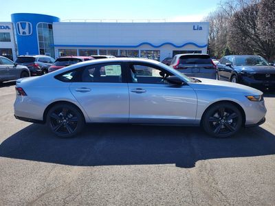 2026 Honda Accord Hybrid Sport-L Sedan - Photo 3