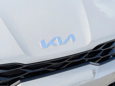 2026 Kia K5 — photo 11 view