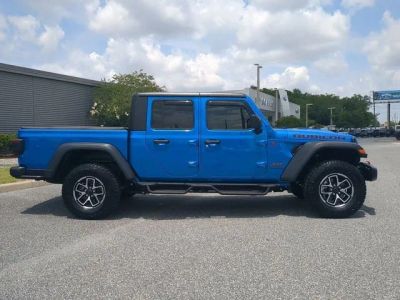 2025 Jeep Gladiator — interior view