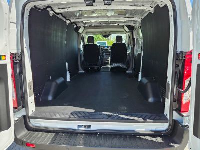 2025 Ford Transit-150 — photo 22 view