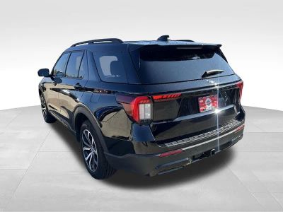 2025 Ford Explorer — rear three-quarter view