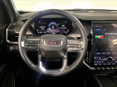 2024 GMC Acadia — detail view