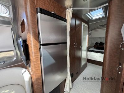2026 Airstream Globetrotter - Photo 13