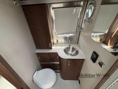 2026 Airstream Globetrotter - Photo 17