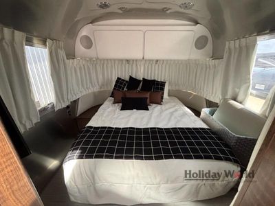 2026 Airstream Globetrotter - Photo 18