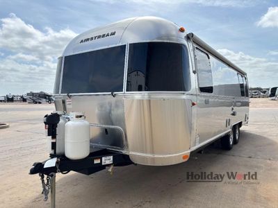 2026 Airstream Globetrotter - Photo 3
