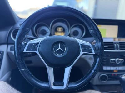 2012 Mercedes-Benz C-Class — photo 18 view