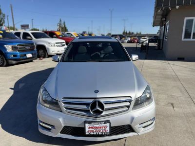 2012 Mercedes-Benz C-Class — photo 8 view