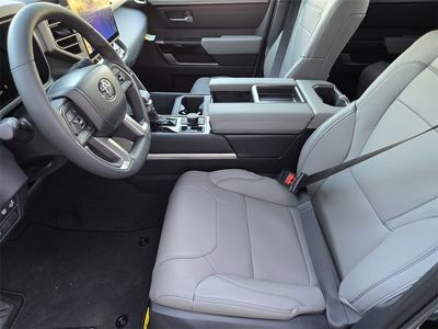 2026 Toyota Tundra - Photo 8