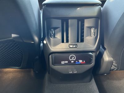 2026 Pre-Owned 2025 BMW X3 30 xDrive - Photo 38