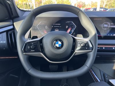 2026 Pre-Owned 2025 BMW X3 30 xDrive - Photo 18