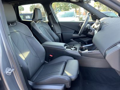 2026 Pre-Owned 2025 BMW X3 30 xDrive - Photo 32