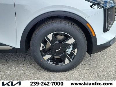 2026 Kia Sportage — photo 7 view
