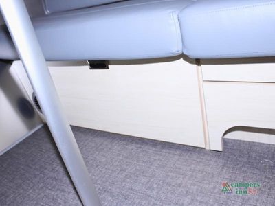 2026 Airstream Flying Cloud - Photo 13