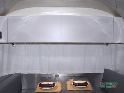 2026 Airstream Flying Cloud - Photo 15