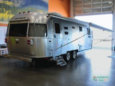 2026 Airstream Flying Cloud - Photo 4