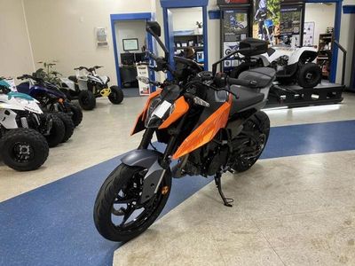 2024 KTM 250 Duke - Photo 1