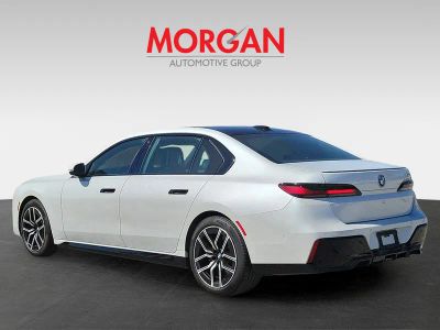 2025 BMW 7 Series — rear three-quarter view