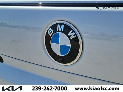 2025 BMW 7 Series — engine compartment view