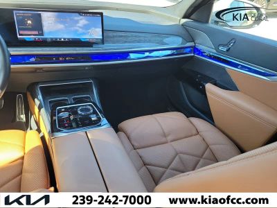 2025 BMW 7 Series — photo 14 view